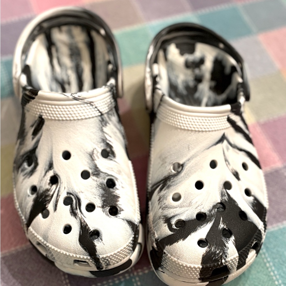 Crocs Women's Classic Platform Marbled Clog